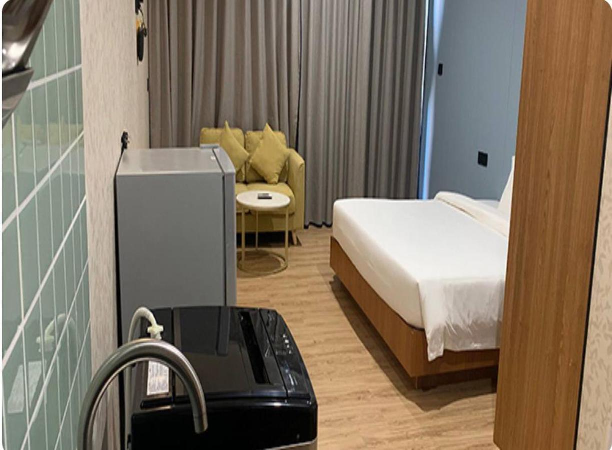 Joy Hotel Πνομ Πενχ Εξωτερικό φωτογραφία